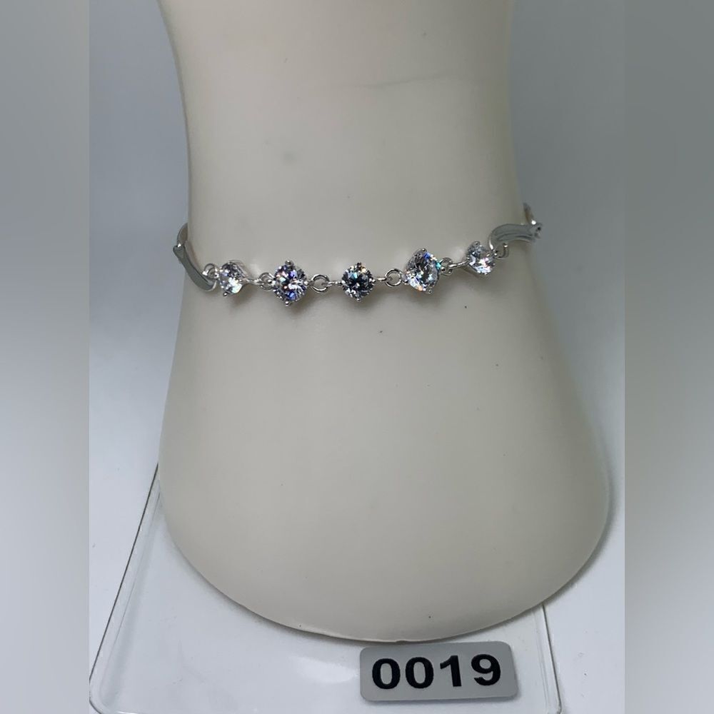 925 Sterling Silver Beautiful Bracelet